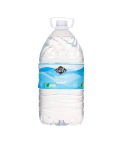 Agua natural First Street